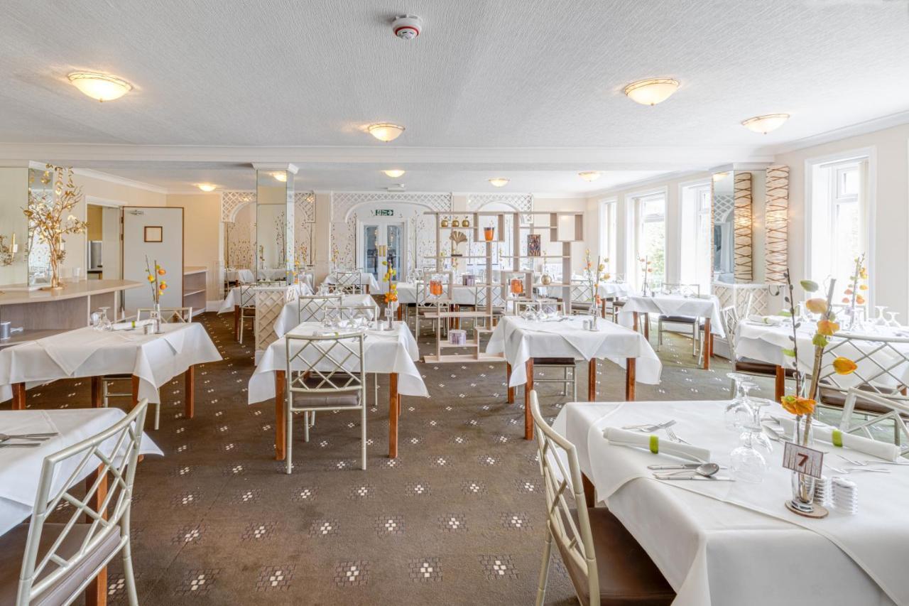 Park Manor Hotel Скарбъро Екстериор снимка