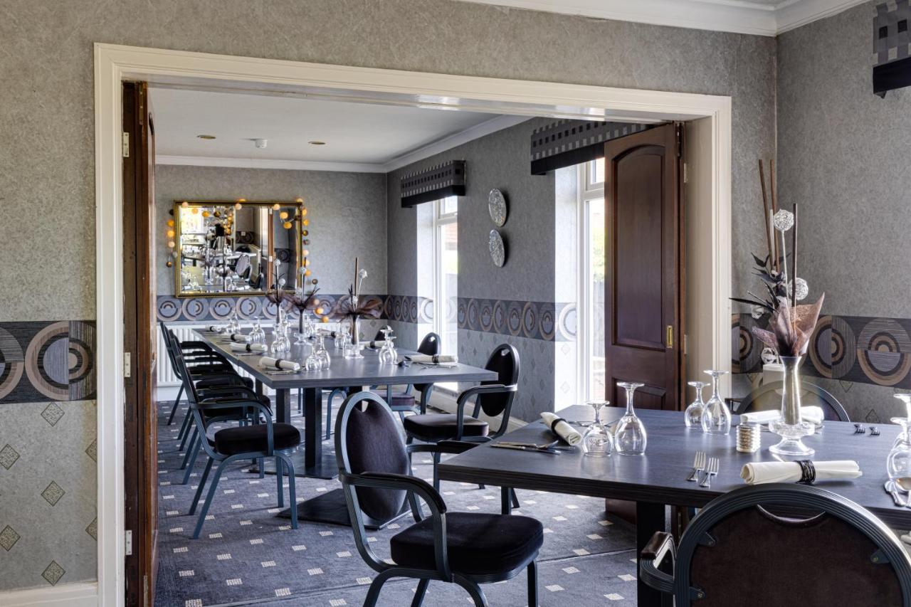 Park Manor Hotel Скарбъро Екстериор снимка